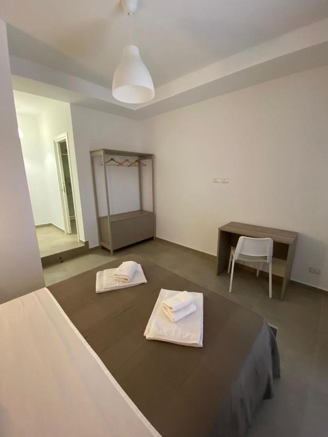 Aeroporto Katane Rooms คาตาเนีย ภายนอก รูปภาพ