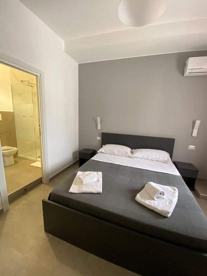 Aeroporto Katane Rooms คาตาเนีย ภายนอก รูปภาพ